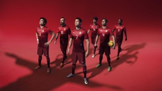 中国竞彩网-雄鹿主场激战湖人，阿德托昆博全能三双引领胜利，1月10日NBA常规赛战报