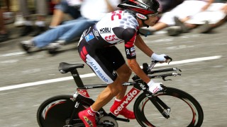 【中国竞彩网】港队代理主帅赛后剖析，省港杯首回合激战跌宕，失误抉择影响战局